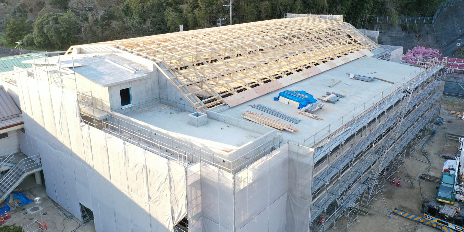 大洲市立新谷中学校屋内運動場